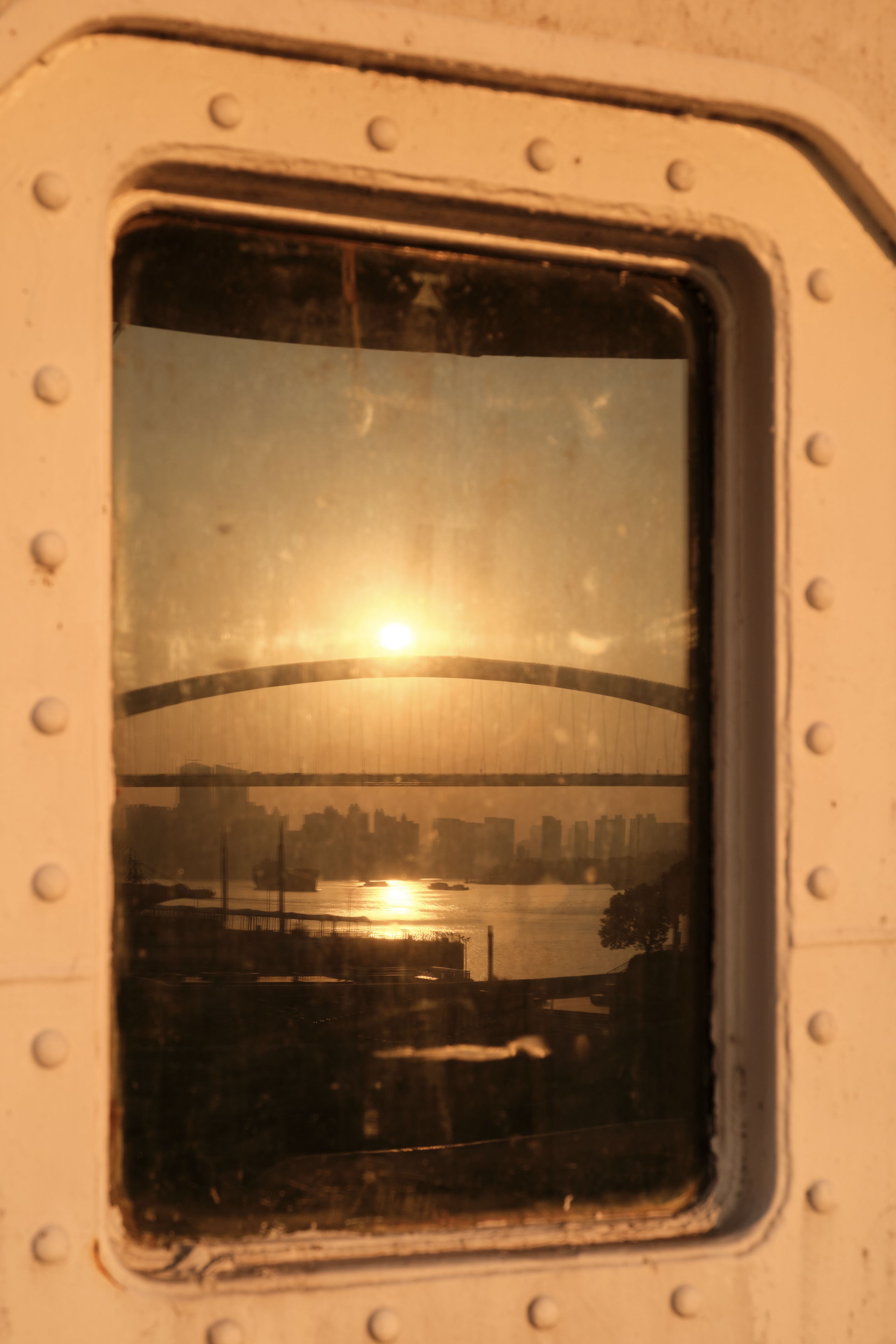 sunset reflects