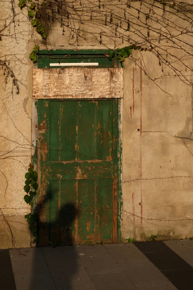 Knock Knock