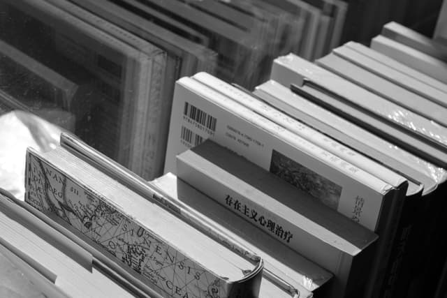 Book shelf